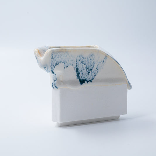 (Market Only) Triangle Jar