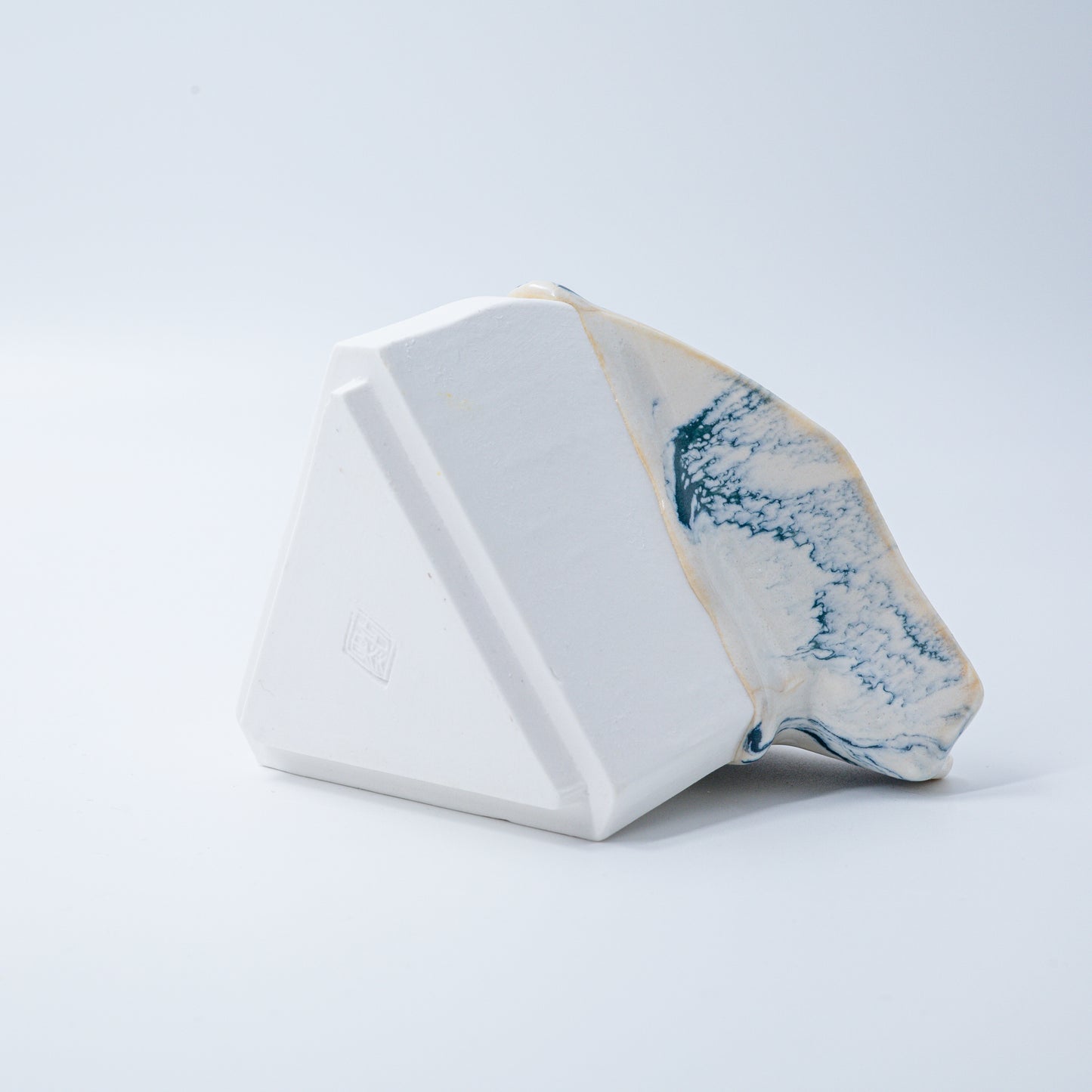 (Market Only) Triangle Jar