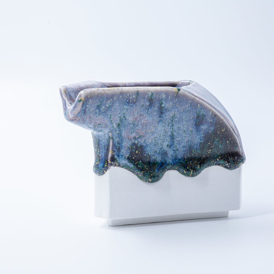 (Market Only) Triangle Jar